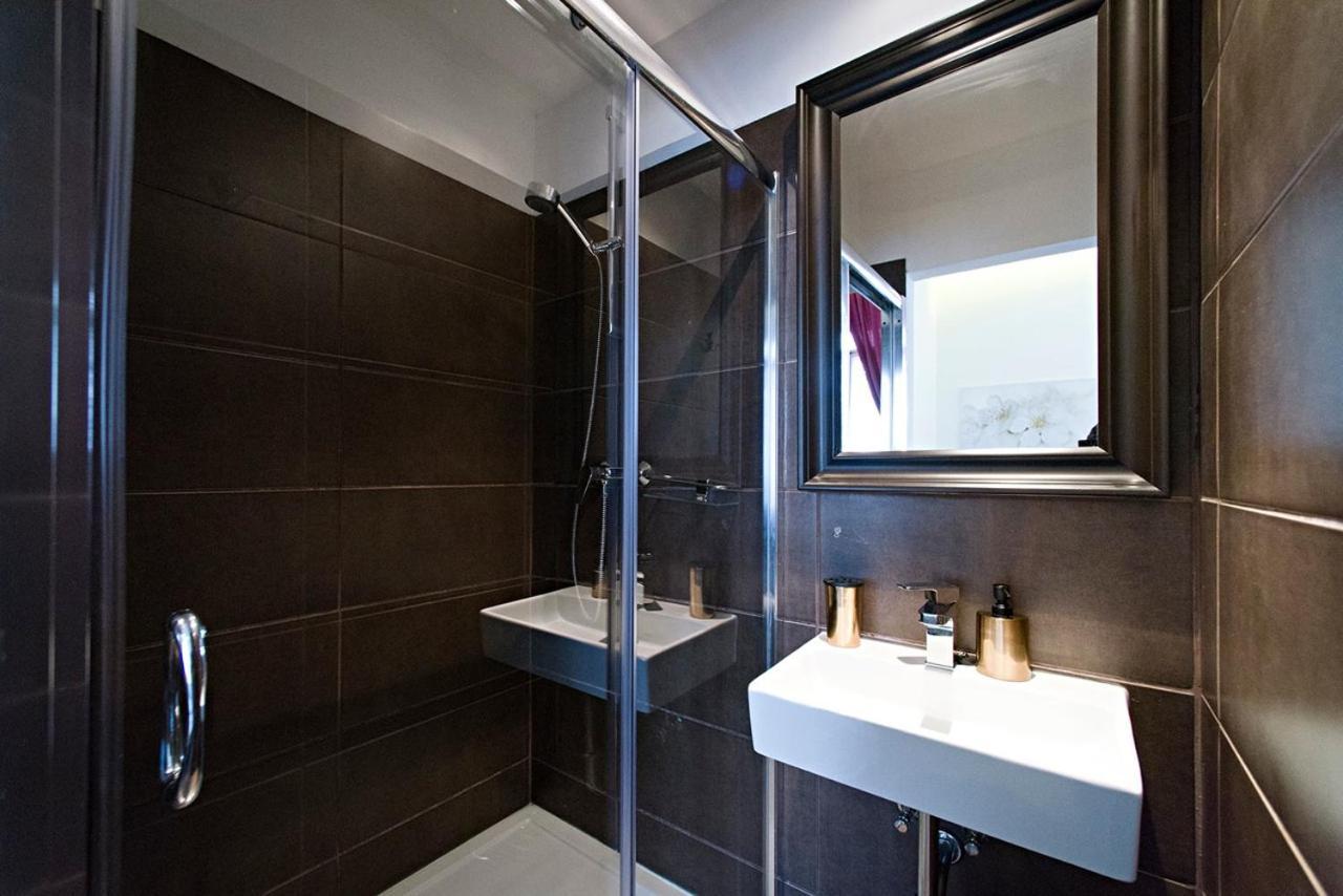 Central 5 Guest House Budapest Eksteriør billede