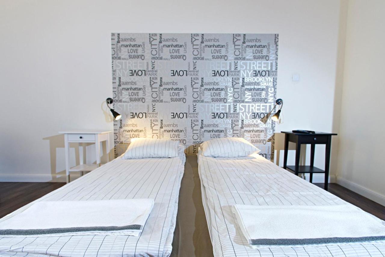 Central 5 Guest House Budapest Eksteriør billede